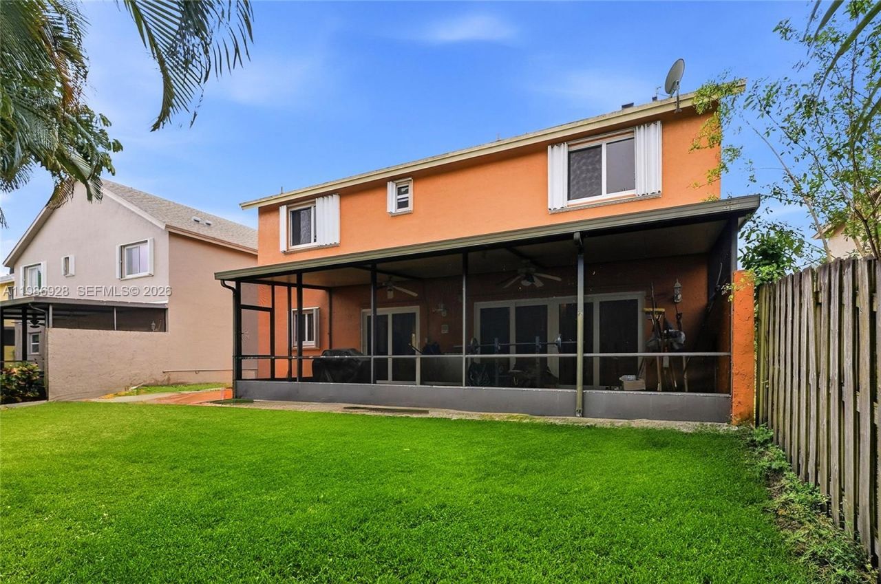 1421 SW 97th Ave, Pembroke Pines, FL 33025 Photo