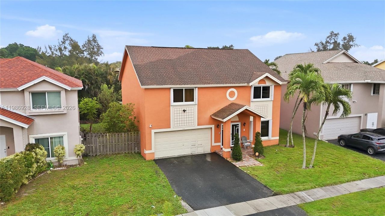 1421 SW 97th Ave, Pembroke Pines, FL 33025 Photo