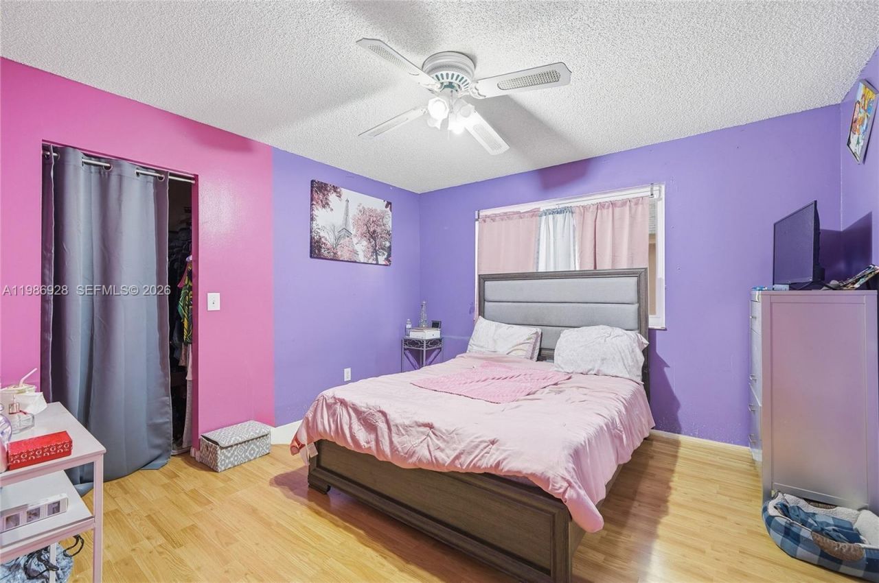 1421 SW 97th Ave, Pembroke Pines, FL 33025 Photo