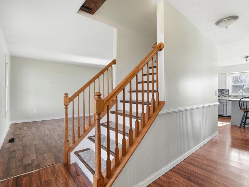 6132 Hornbeam Road, Wayne Twp, OH 45169 Photo 4