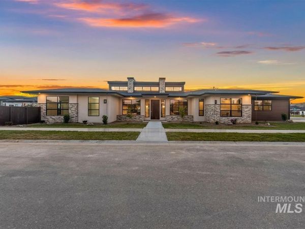 3353 N Fire Flower Ave, Star, ID 83669