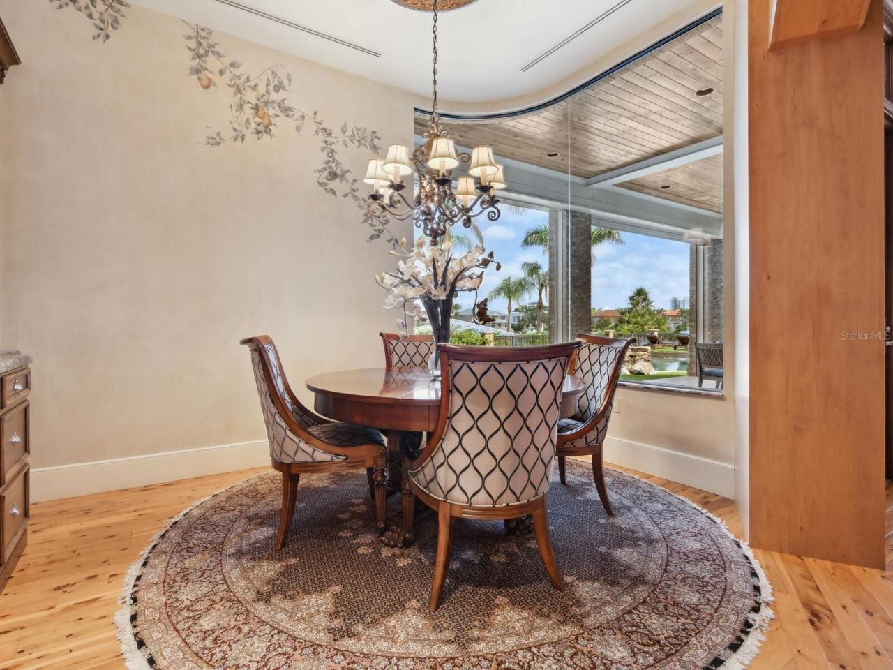 1423 Hillview Drive, Sarasota, FL 34239 Photo