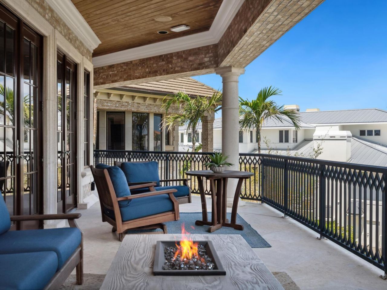 1423 Hillview Drive, Sarasota, FL 34239 Photo