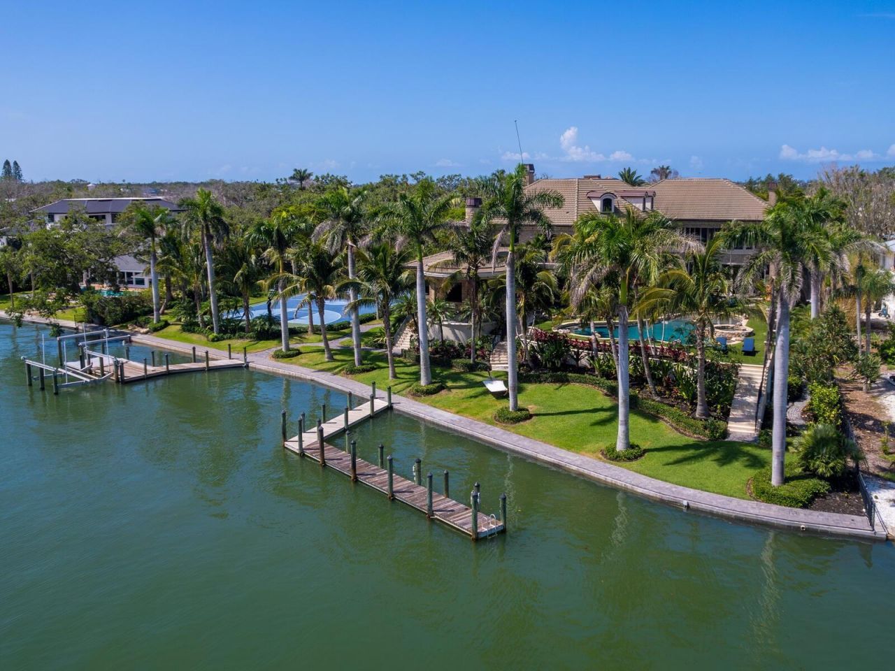 1423 Hillview Drive, Sarasota, FL 34239 Photo