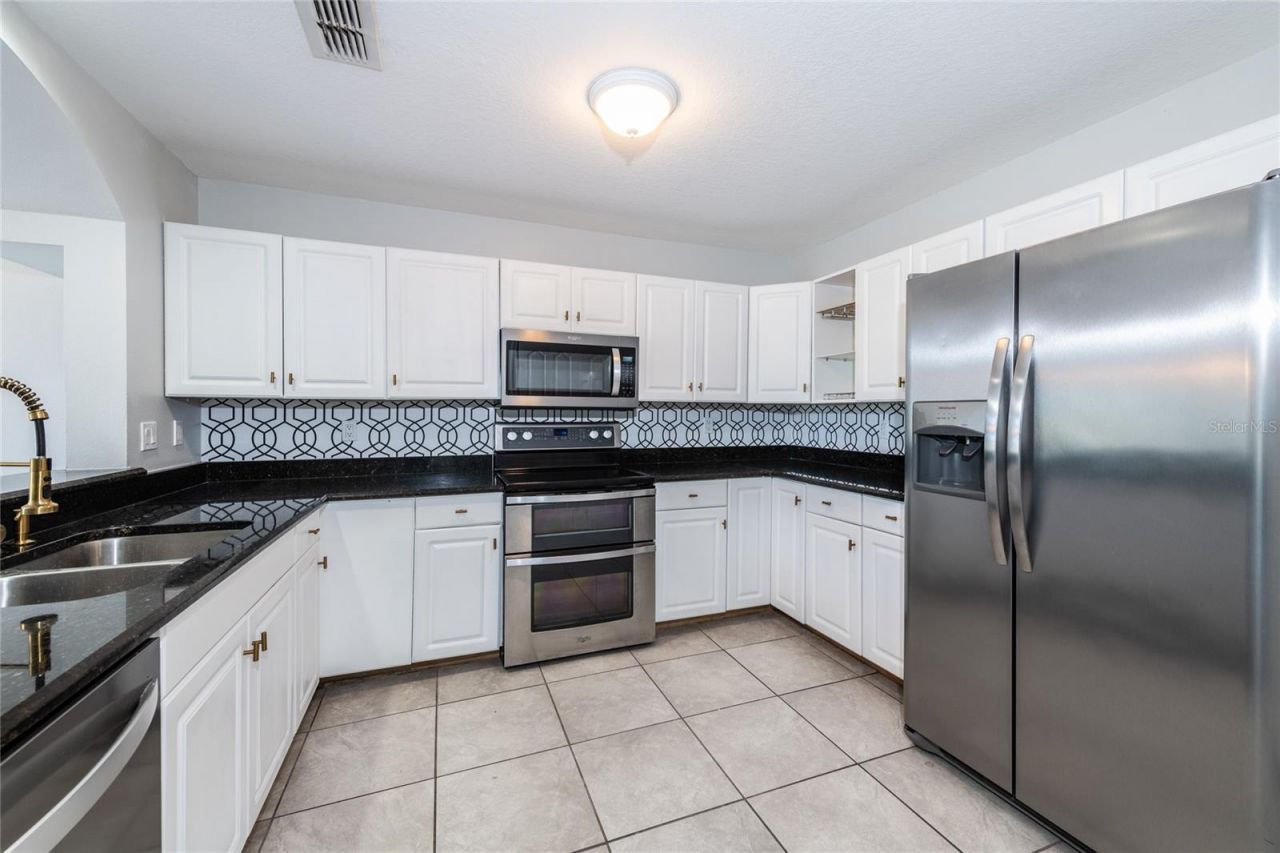 3072 Ocean Shore Boulevard, Ormond Beach, FL 32176 Photo