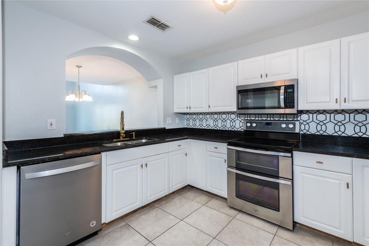 3072 Ocean Shore Boulevard, Ormond Beach, FL 32176 Photo