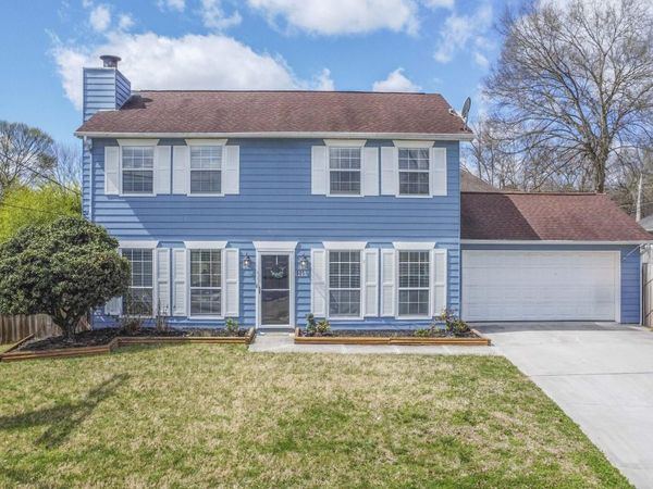 805 Bent Tree Rd, Knoxville, TN 37934