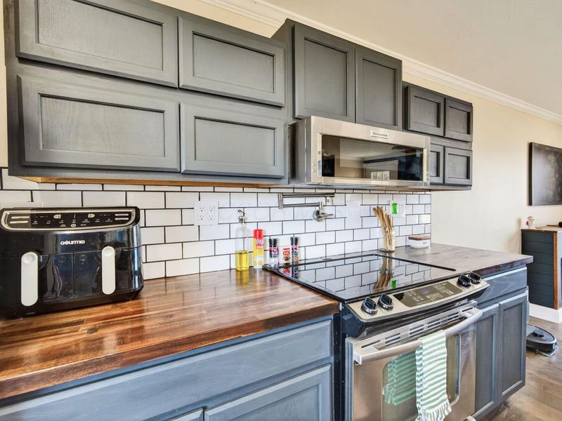 371 Banbury Drive, Columbus, OH 43230 Photo 12