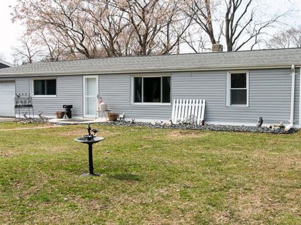 714 Landon Avenue, Winthrop Harbor, IL 60096