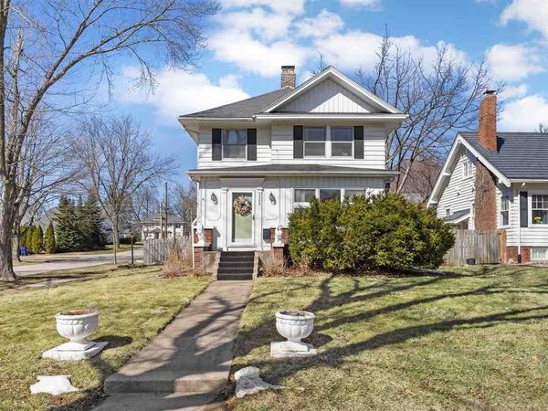 2300 4th Ave SE, Cedar Rapids, IA 52403