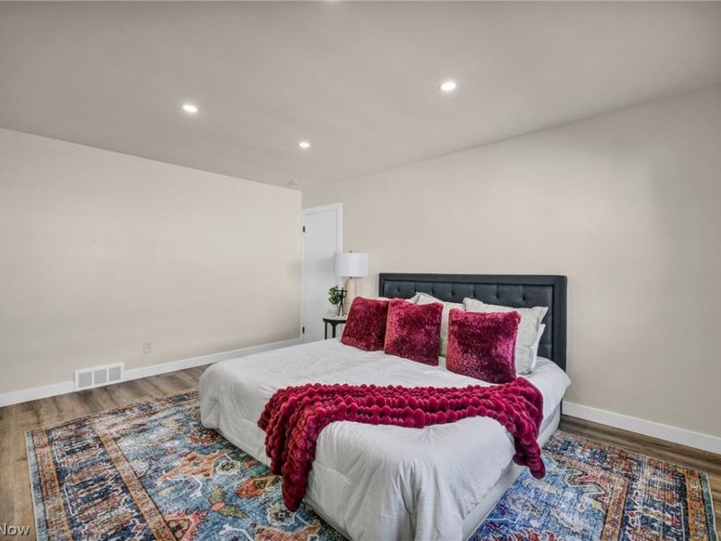 6678 Solon Boulevard , Solon, OH 44139 Photo 28