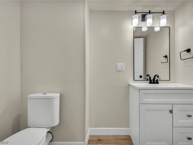 6678 Solon Boulevard , Solon, OH 44139 Photo 43