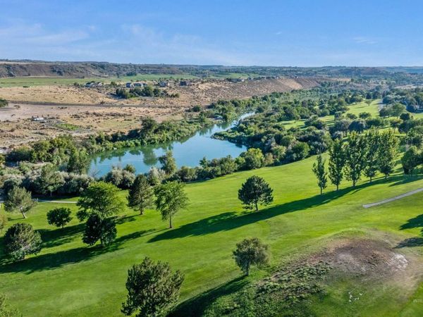 Lot 68A And Lot 68b Block 11 Clear Lake Pud Ph2, Buhl, ID 83316