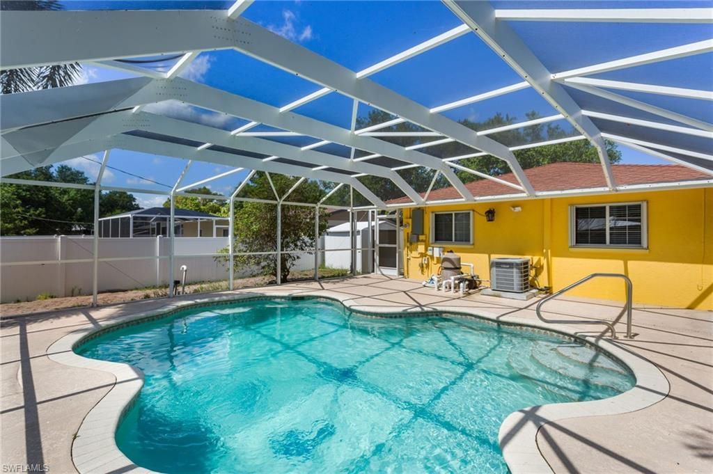 2803 W Cypress Ave, Fort Myers, FL 33905 Photo