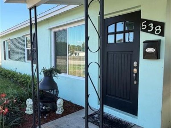538 W Alverdez AVE , CLEWISTON, FL 33440