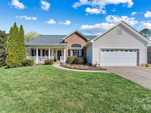 238 Wittenburg Springs Drive, Taylorsville, NC 28681