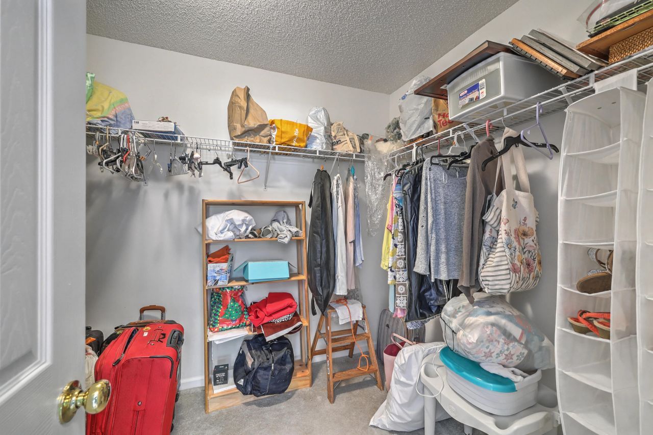 445 Cabrill Drive Photo 29