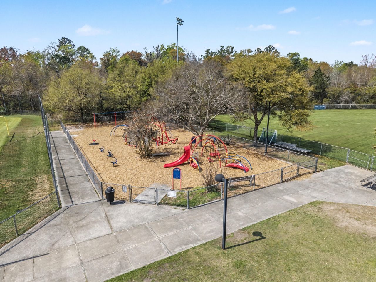 445 Cabrill Drive Photo 49