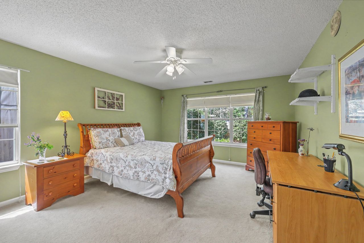 445 Cabrill Drive Photo 5