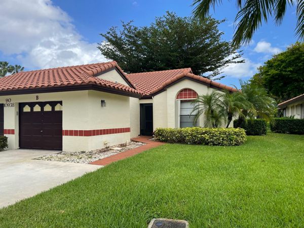 10938 Roebelini Palm Court, Unit B, Boynton Beach, FL 33437