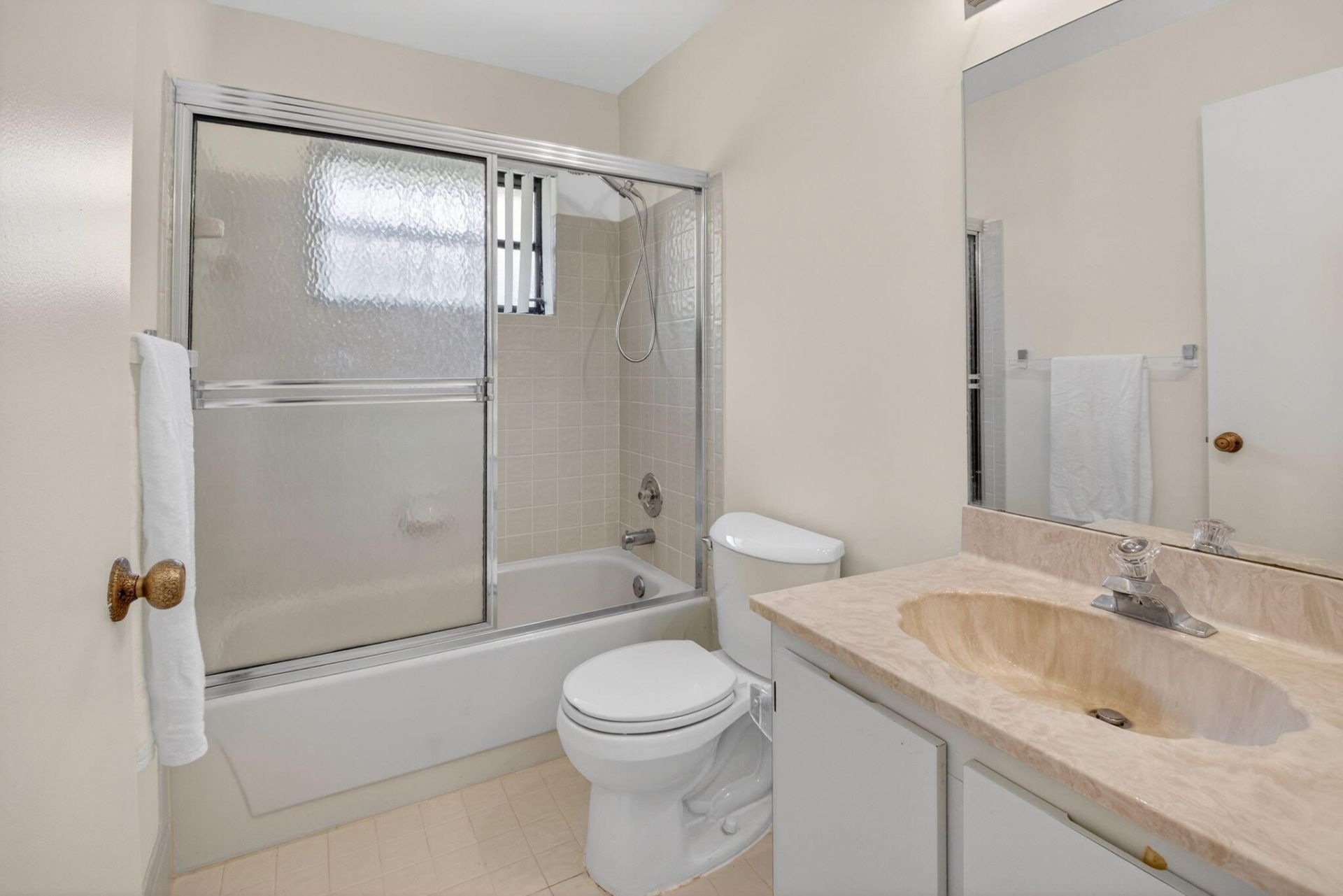 10938 Roebelini Palm Court, Unit B, Boynton Beach, FL 33437 Photo