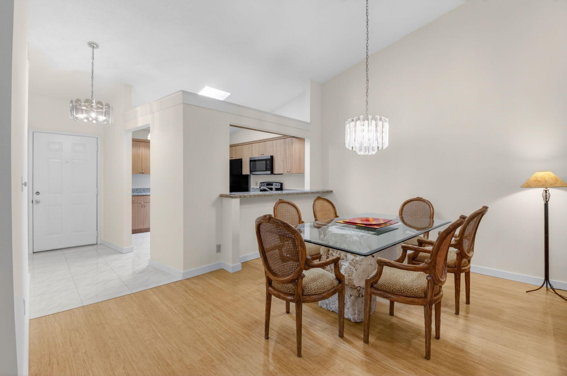 10938 Roebelini Palm Court, Unit B, Boynton Beach, FL 33437 Photo