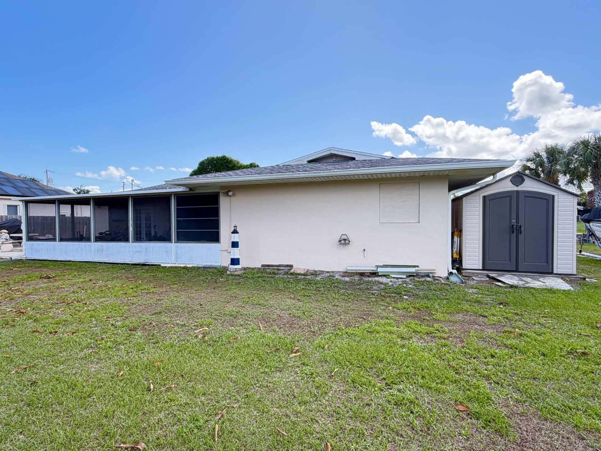 317 SE Verada Avenue, Port Saint Lucie, FL 34983 Photo