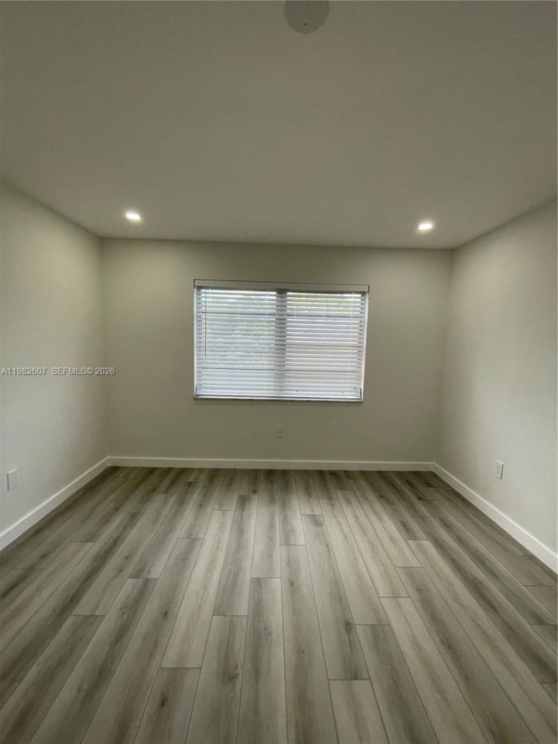 365 NE 125th St , Unit 409, North Miami, FL 33161 Photo