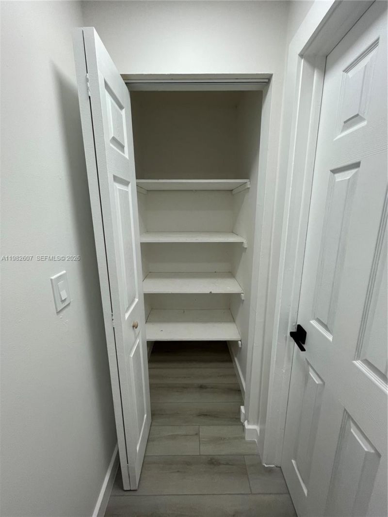 365 NE 125th St , Unit 409, North Miami, FL 33161 Photo