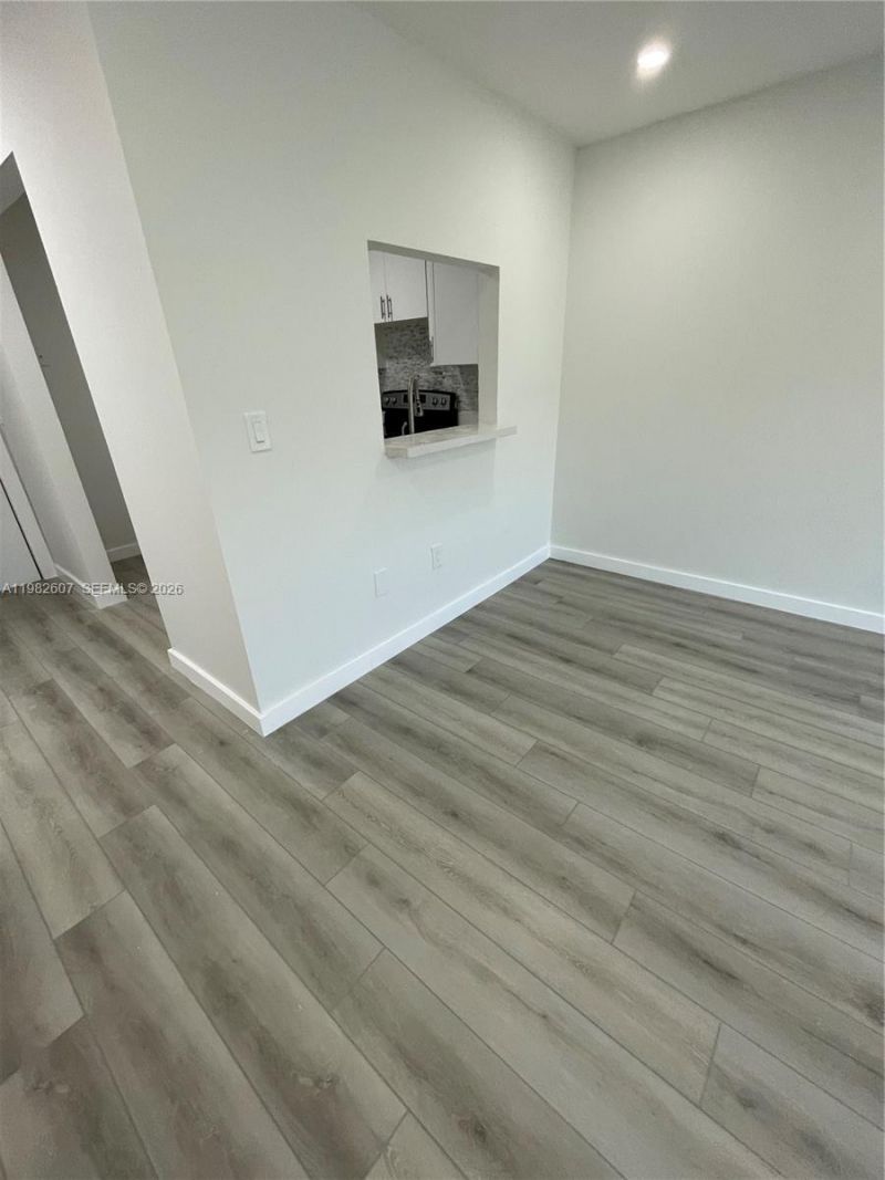 365 NE 125th St , Unit 409, North Miami, FL 33161 Photo