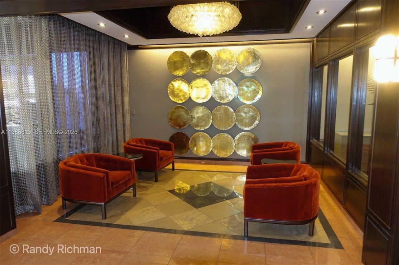 600 NE 36th St, Unit 317, Miami, FL 33137 Photo