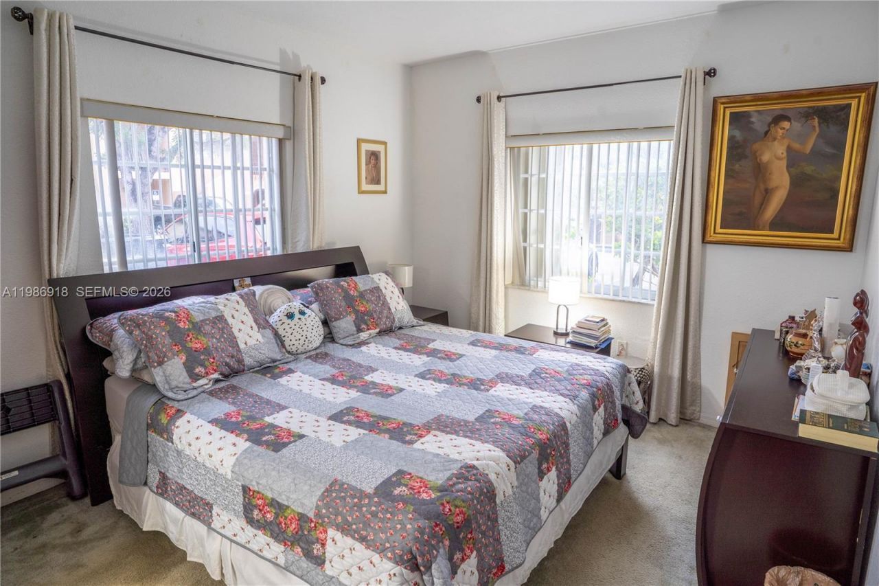 17425 NW 75th Pl, Unit 101, Hialeah, FL 33015 Photo