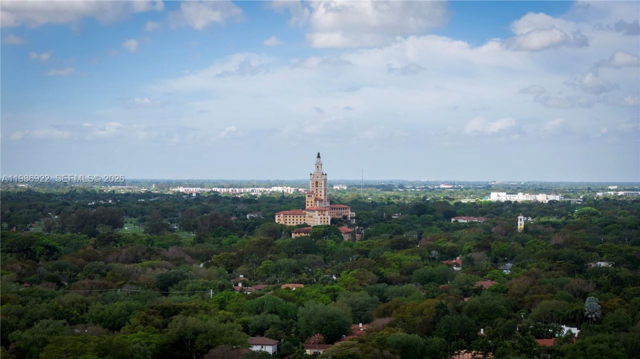 555 Catalonia Ave , Coral Gables, FL 33134 Photo