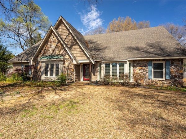 2952 HOLLY HEATH CV, Germantown, TN 38138