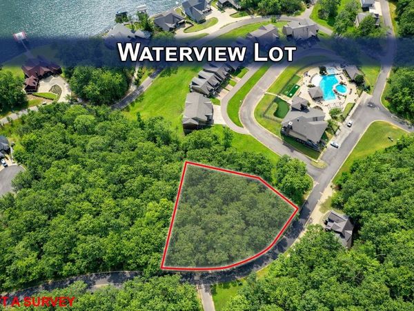 42 BREATHTAKING LOOP, Savannah, TN 38372