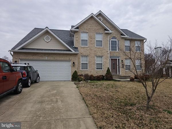 220 WILLIAMSBURG CIRCLE , LA PLATA, MD 20646