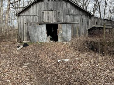 2205 Old Salem Road, London, KY 40741