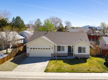 3539 Smoketree Avenue, Carson City, NV 89705 Photo