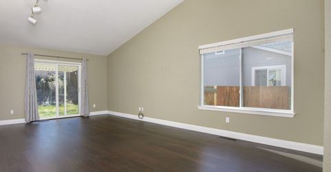 3539 Smoketree Avenue, Carson City, NV 89705 Photo