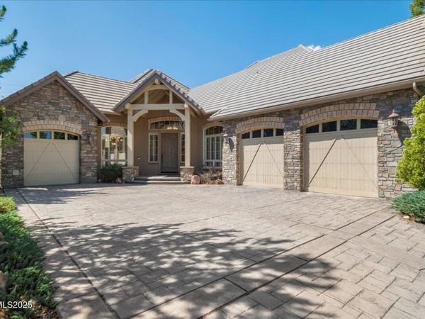 4990 Mountainshyre Road, Reno, NV 89519