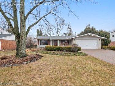 19771 Hickory Leaf Street, Southfield, MI 48076