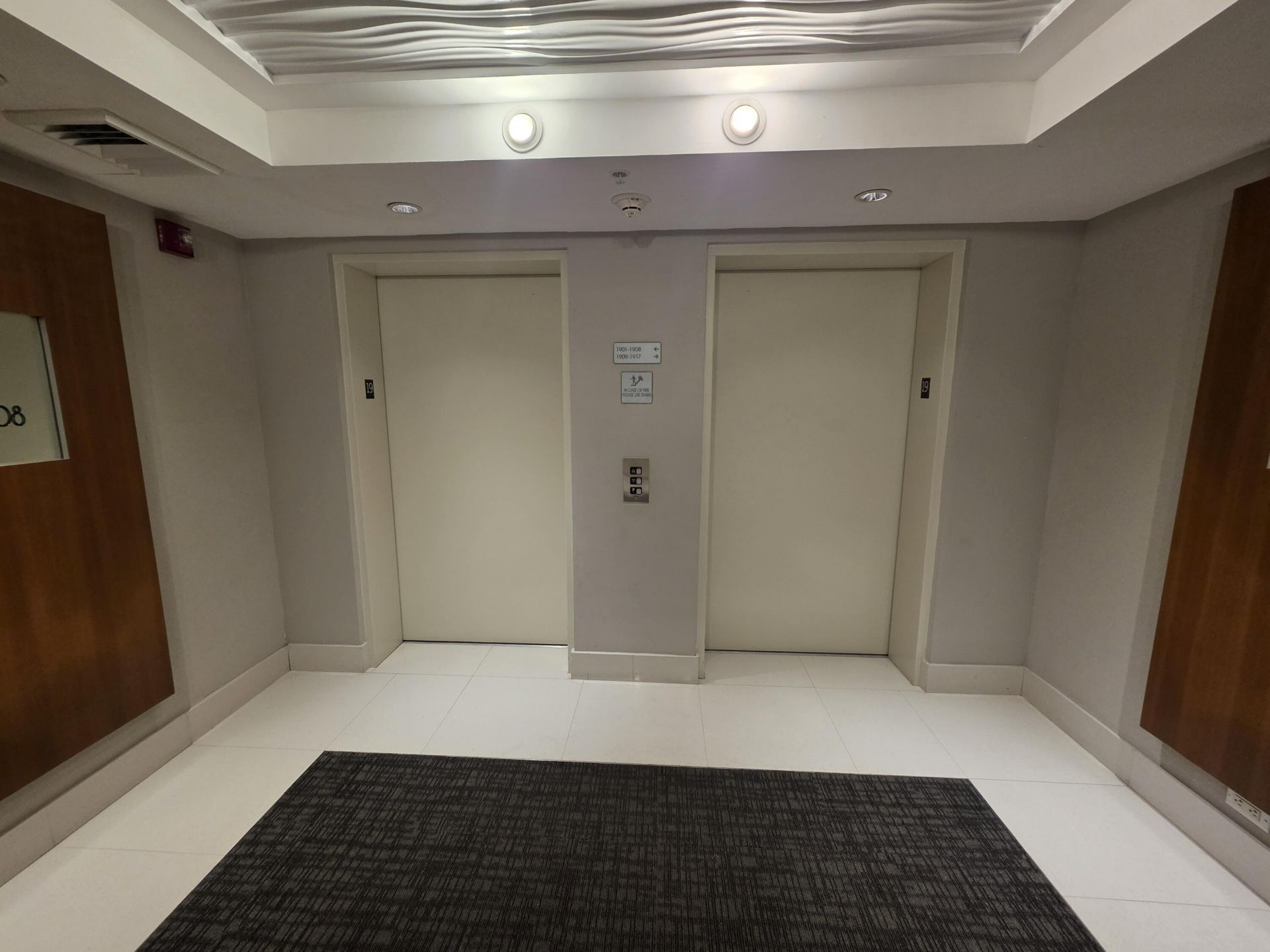 41 SE 5th Street, Unit 1917, Miami, FL 33131 Photo