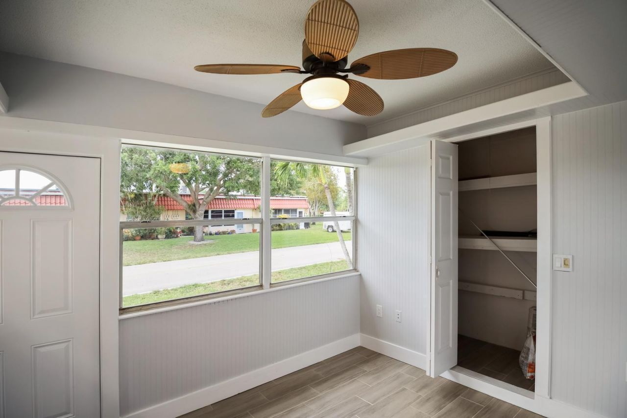 714 Nantucket Circle, Unit B, Lake Worth, FL 33467 Photo