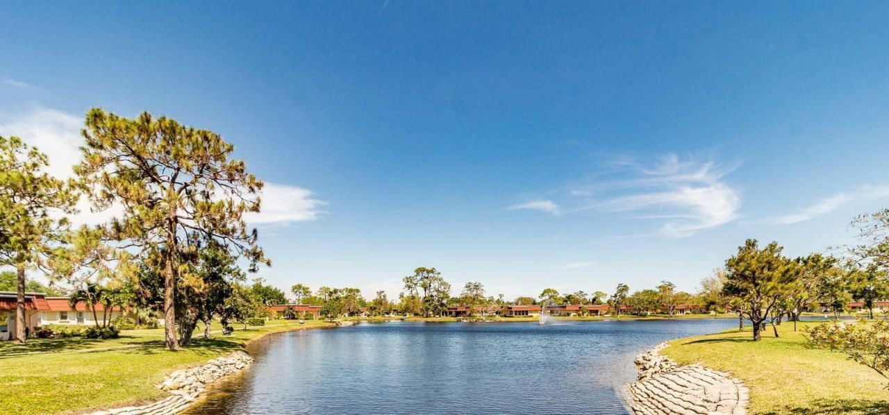 714 Nantucket Circle, Unit B, Lake Worth, FL 33467 Photo