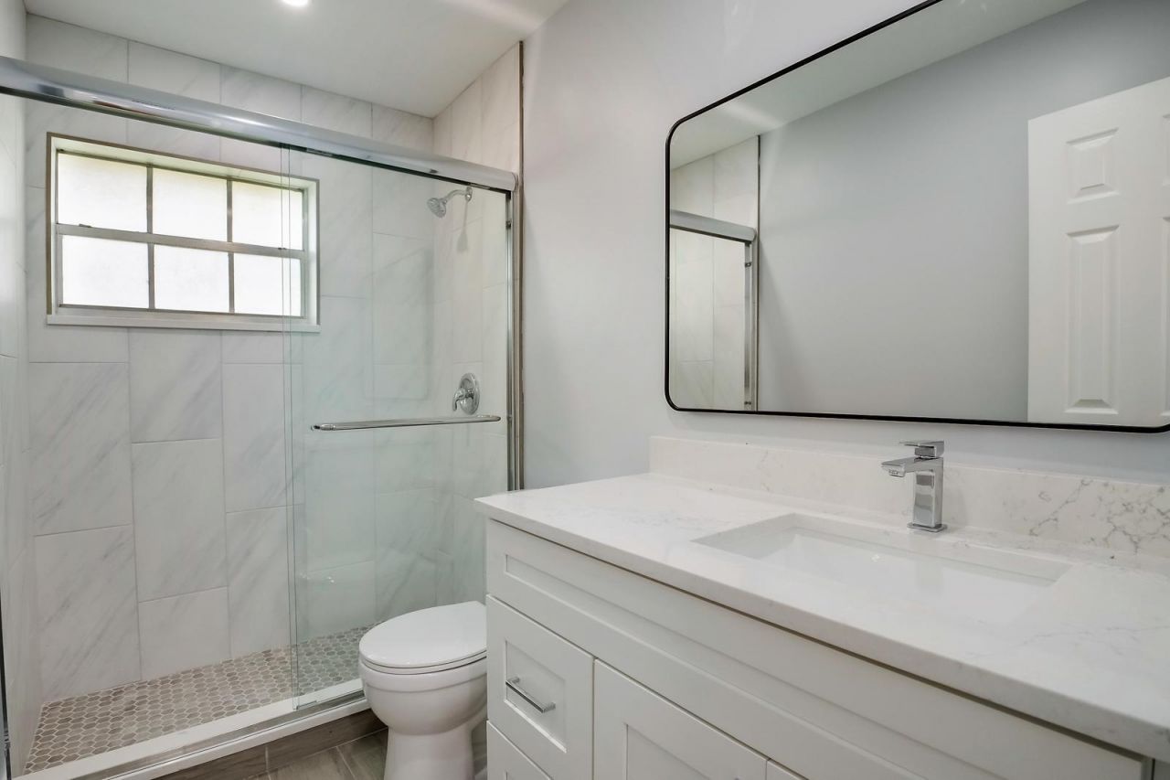 714 Nantucket Circle, Unit B, Lake Worth, FL 33467 Photo