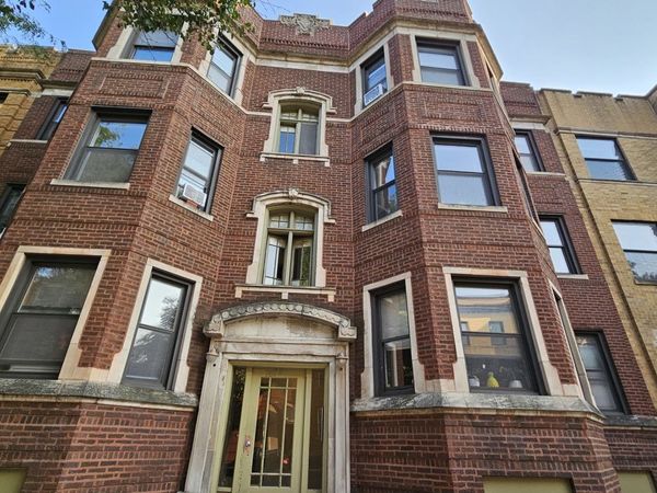 707 W Cornelia Avenue , Unit 1F, Chicago, IL 60657