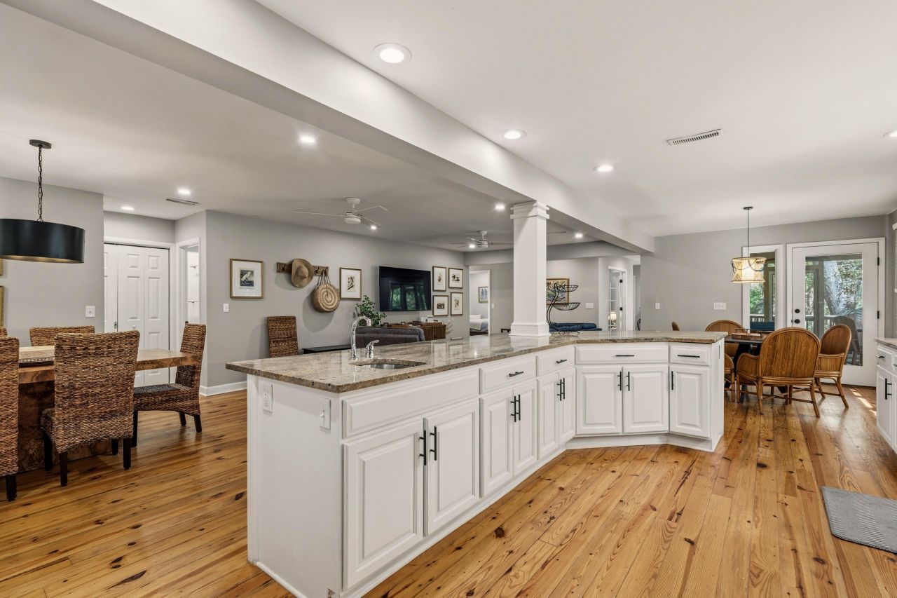 1029 Scaup Court Photo 7