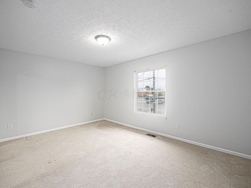 97 Tarryton Court W, Unit 19H, Columbus, OH 43228 Photo 19