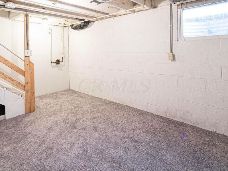 97 Tarryton Court W, Unit 19H, Columbus, OH 43228 Photo 24