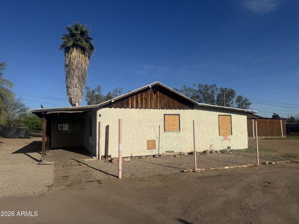 4027 W CAMELBACK Road W, Phoenix, AZ 85019